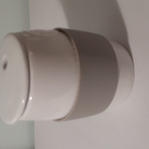 Pampered Chef microwave egg cooker, - Picture 4 of 7